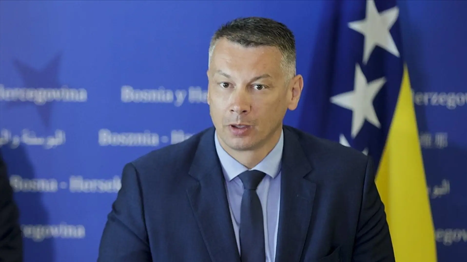 Nešić poručio Konakoviću da se lično izvini Sloveniji, Rumuniji i Poljskoj